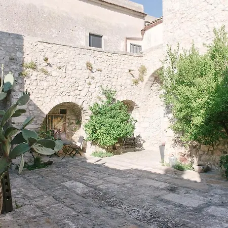 Barone Gambadoro 3* Monte Sant'Angelo